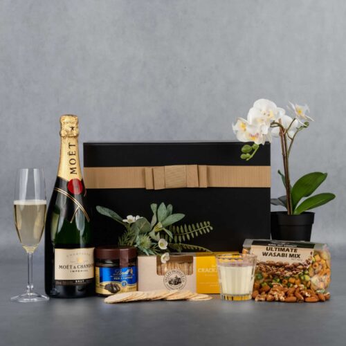 Relax with Moet and Chandon